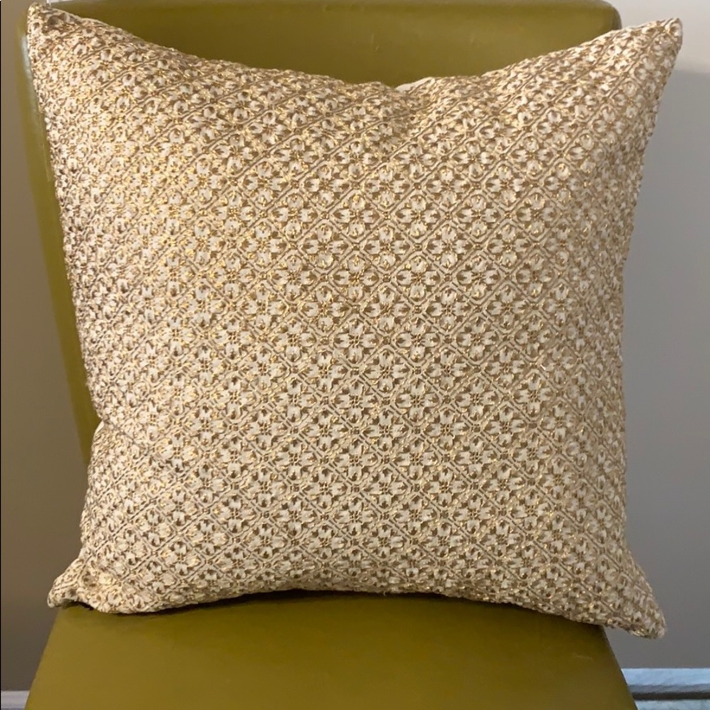Pillow